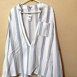 Black and White Long Sleeve Blouse